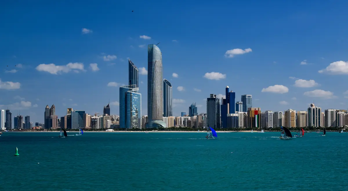 Dubai vs Abu Dhabi business setup: the Abu Dhabi waterfront skyline on a clear day