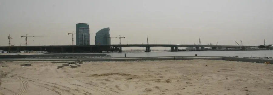 Dubai property oversupply: Business Bay towers under construction in 2007, an earlier supply wave