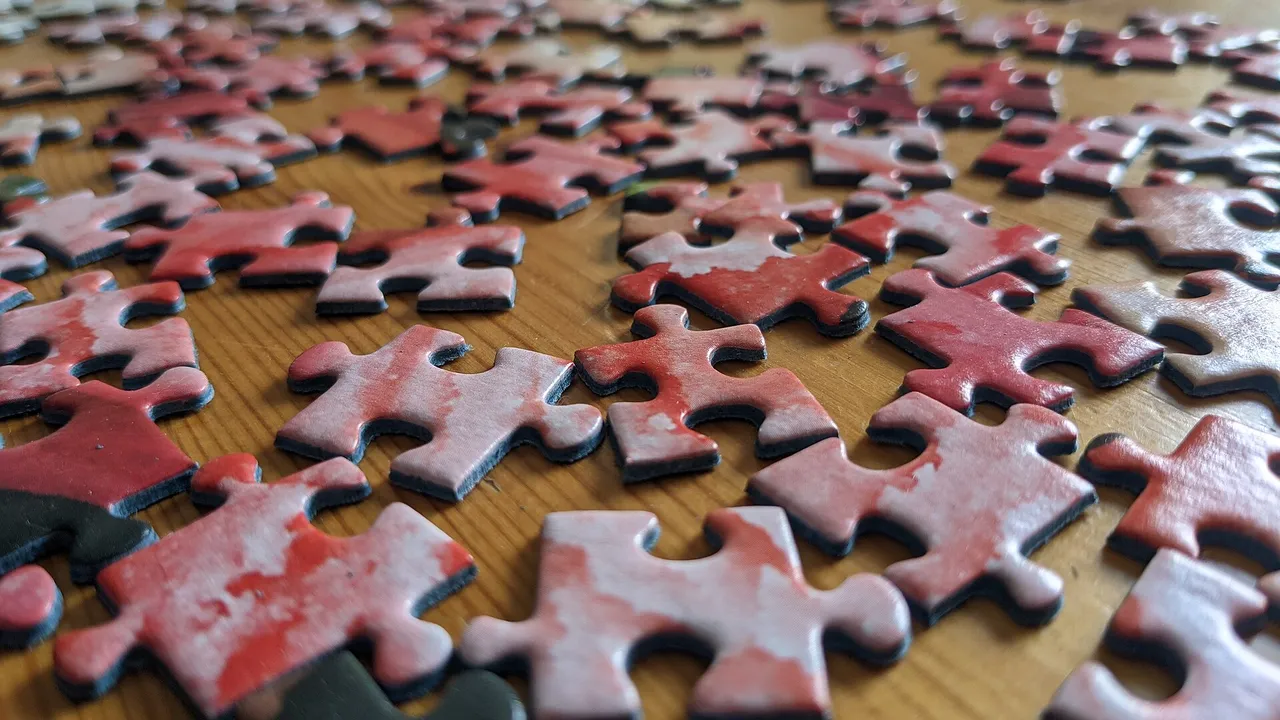 Interlocking jigsaw pieces showing how partners in a UAE joint venture must fit together